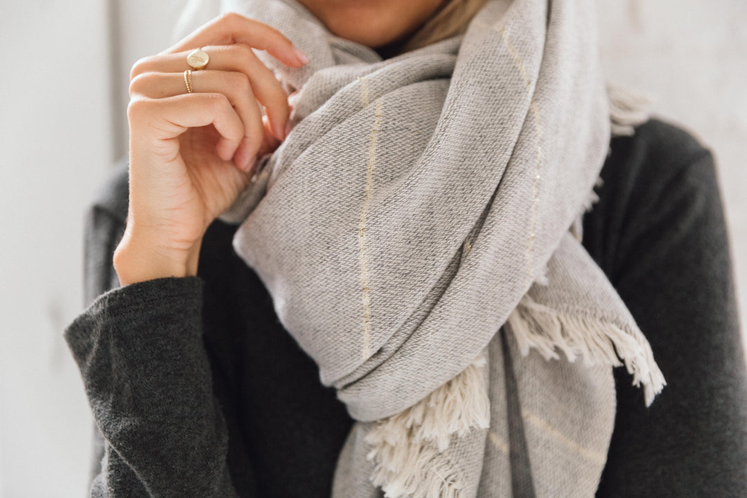 SCARVES