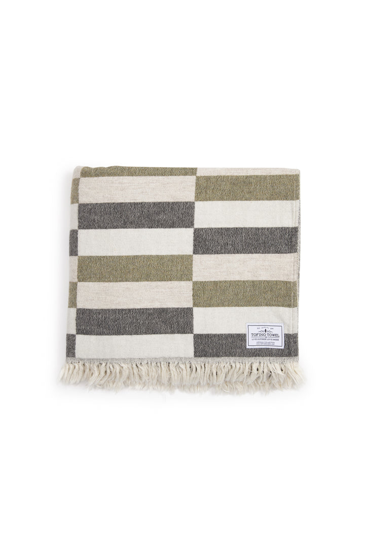 THE LAZLO | Wool Blend Throw