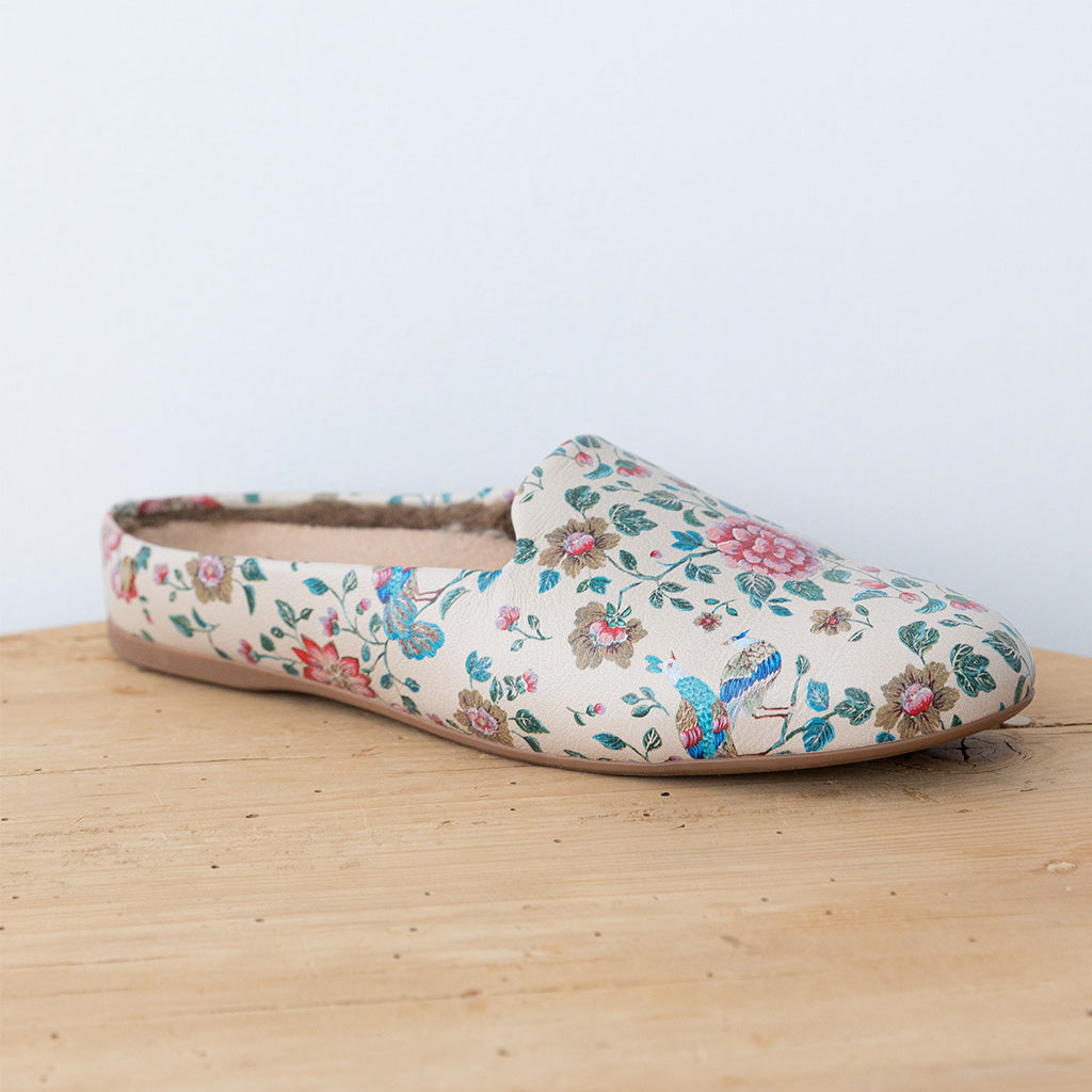 #color_cream-floral