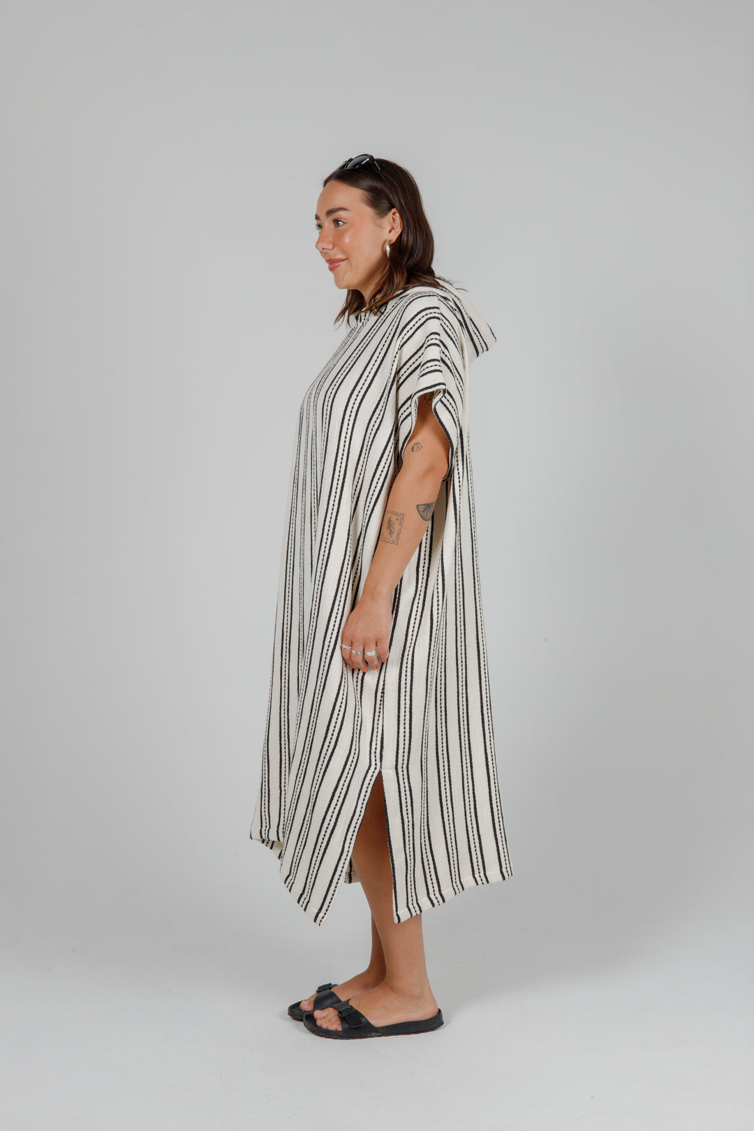 THE TATLOW | Unisex Stitched Poncho