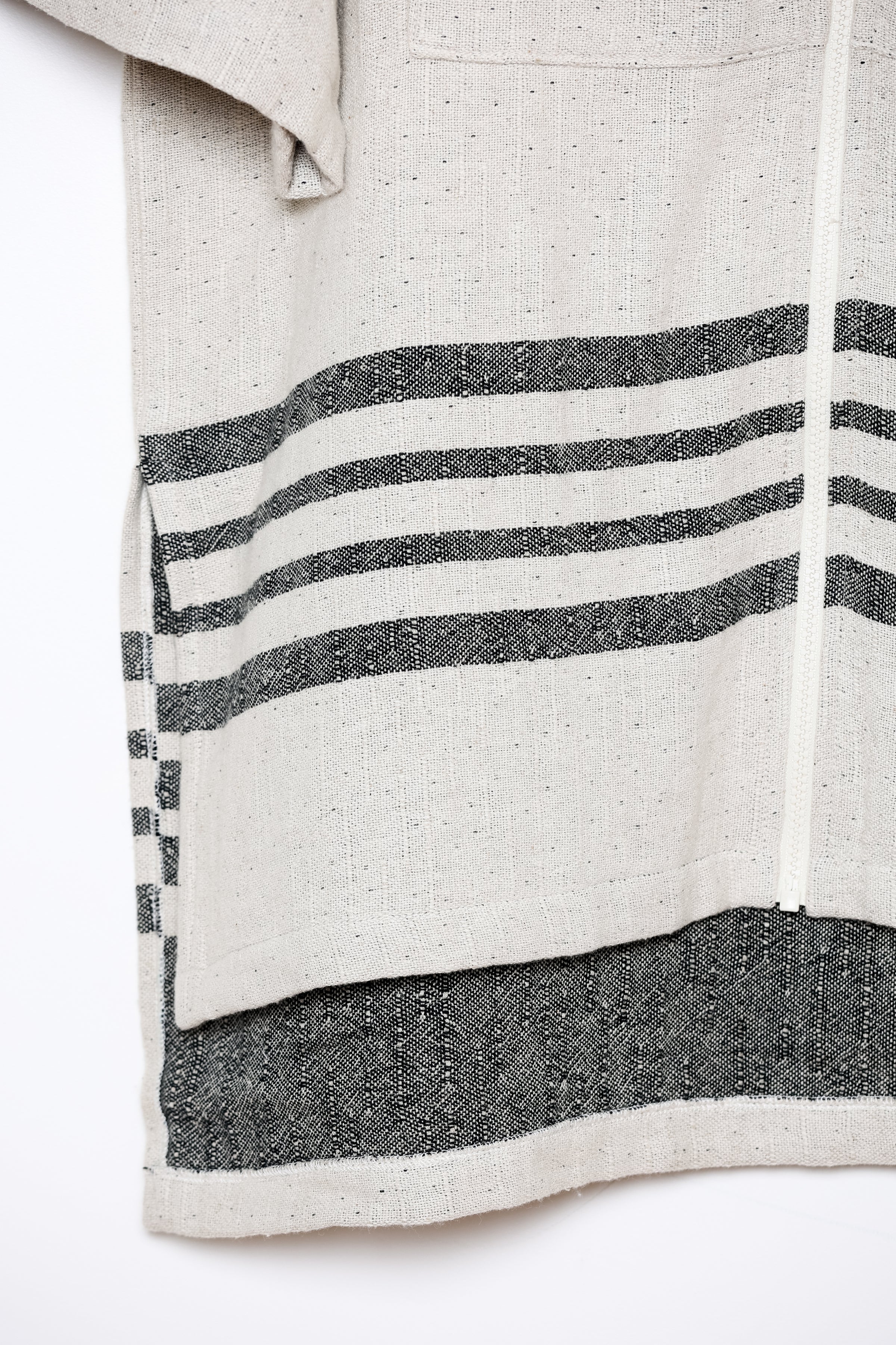 THE ECHO | Unisex Linen Blend Zip Poncho – Tofino Towel Co.