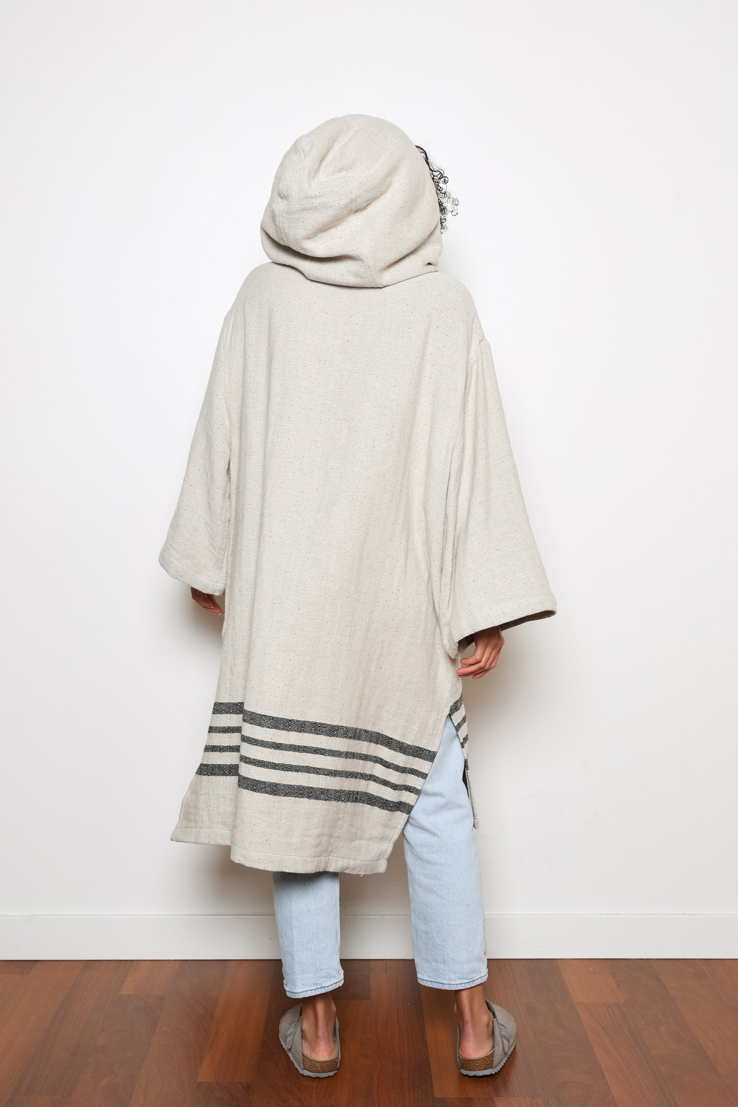 THE ECHO | Linen Blend Zip Poncho