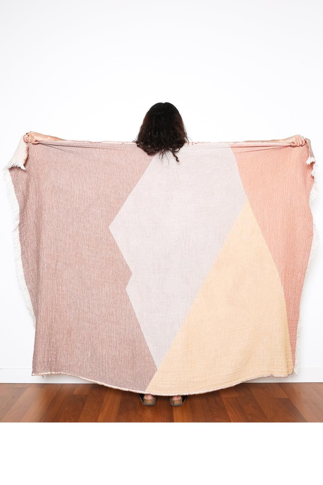 The Meander Throw