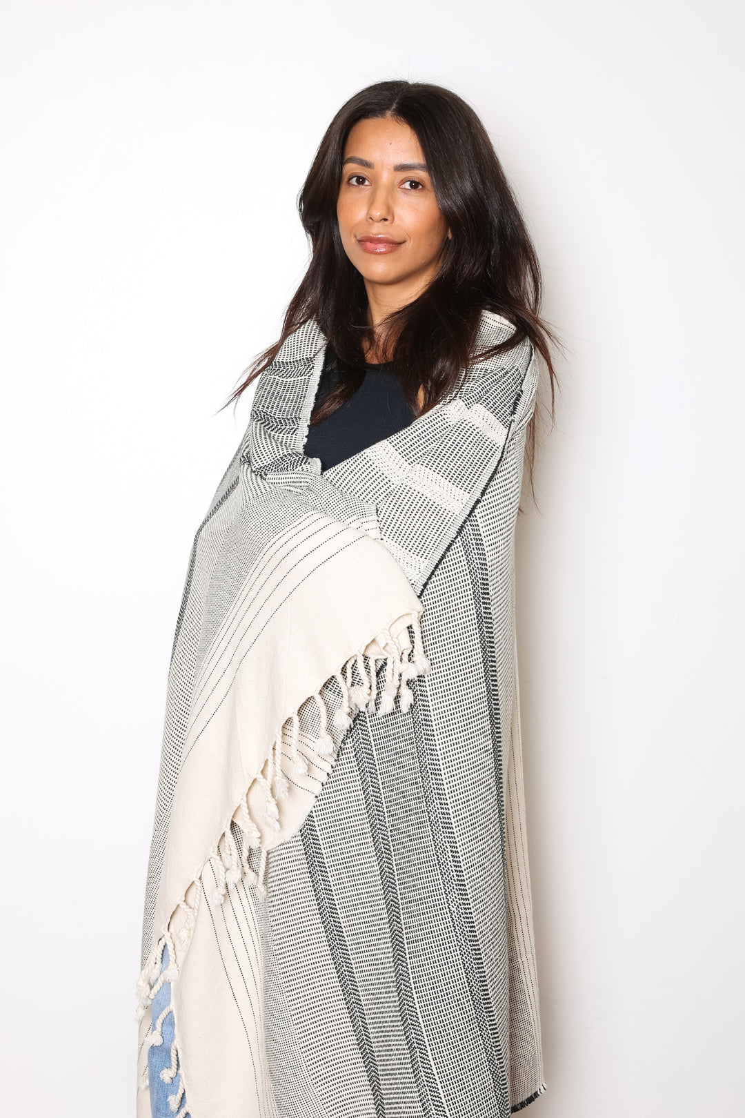 THE SONNET <br> Striped Throw
