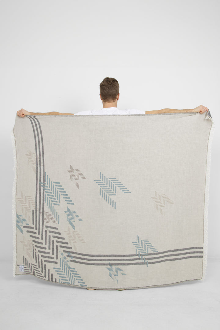 THE YEW | Muslin Throw