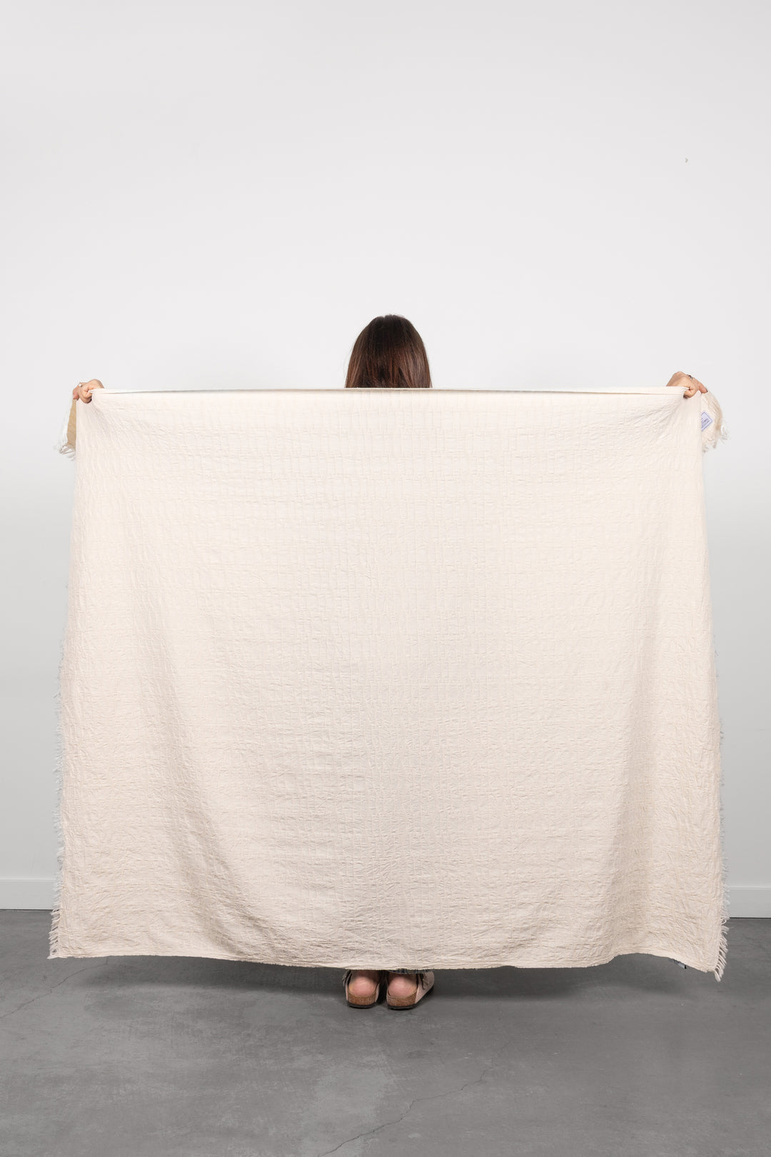 THE ARNELL | Ikat Weave Lightweight Throw