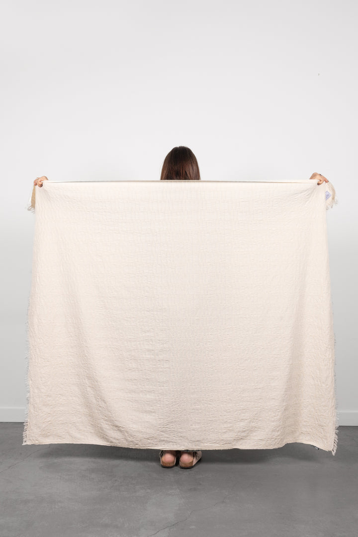 THE ARNELL | Ikat Weave Lightweight Throw