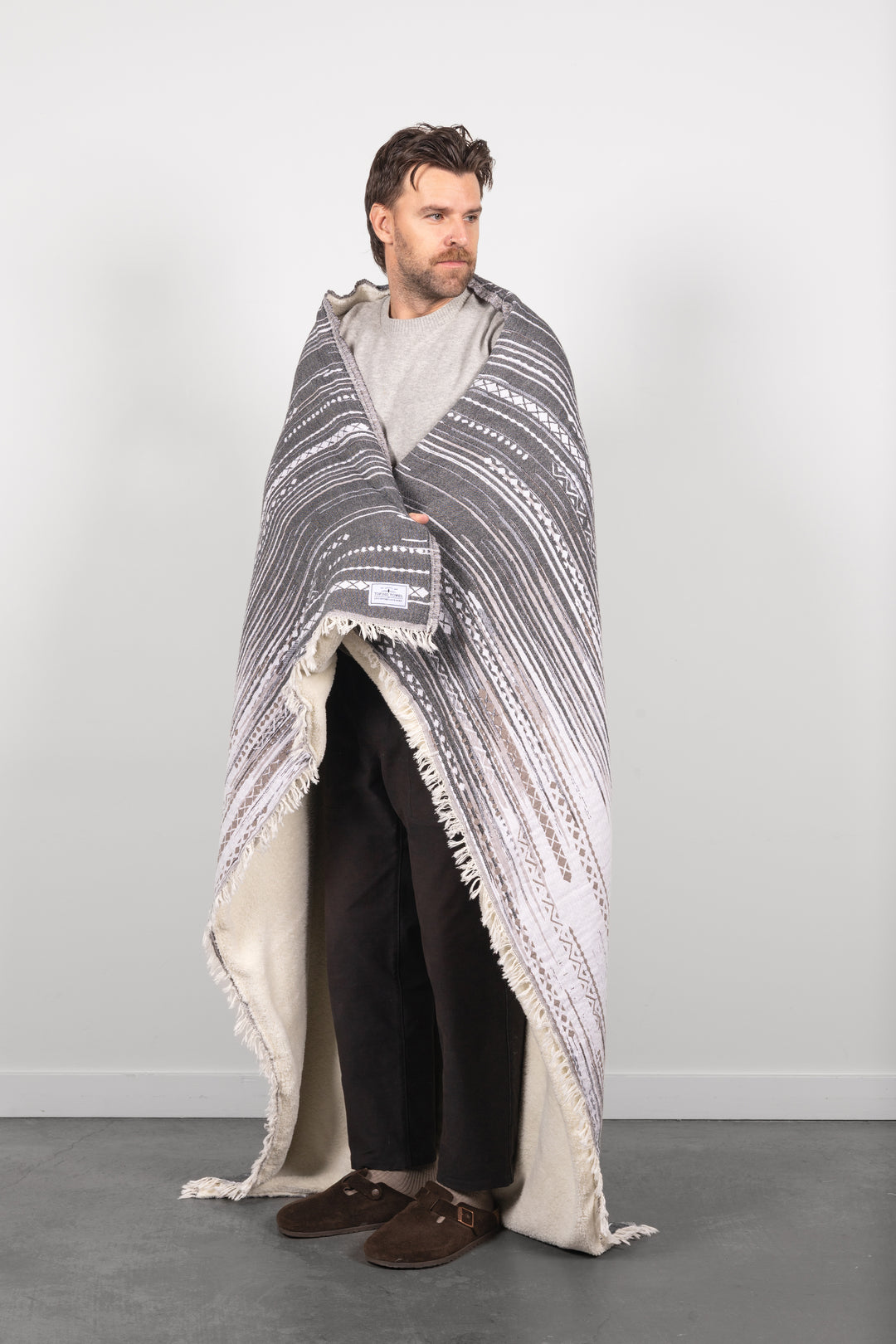 THE CHARA | Fleece Lined Throw