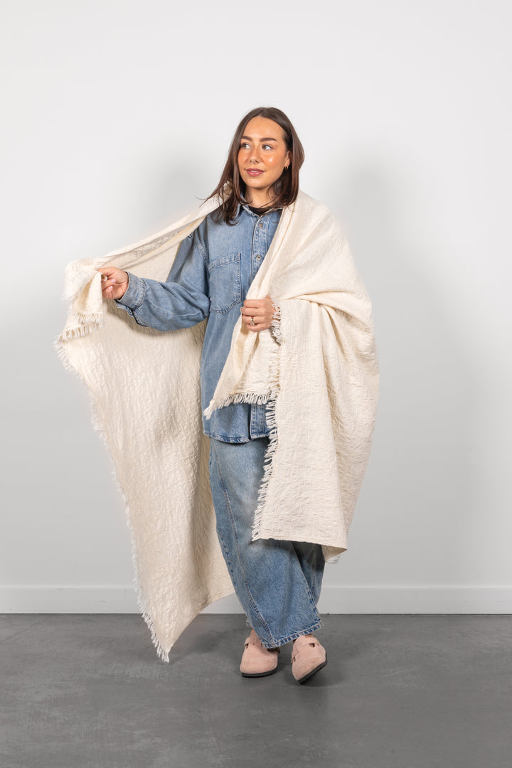 THE ARNELL | Ikat Weave Lightweight Throw