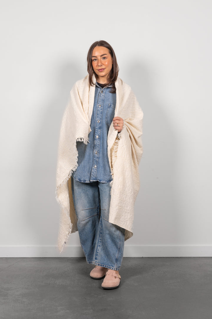 THE ARNELL | Ikat Weave Lightweight Throw