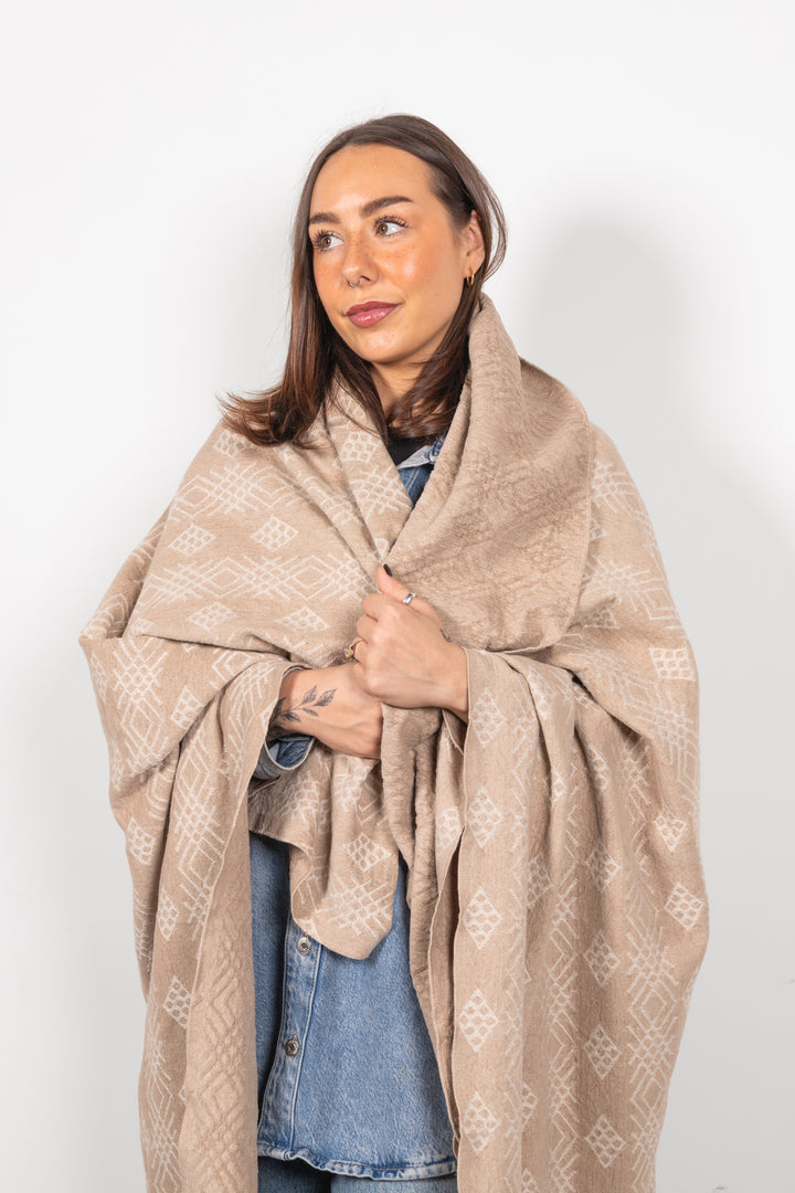 THE LENA | Chenielle Throw