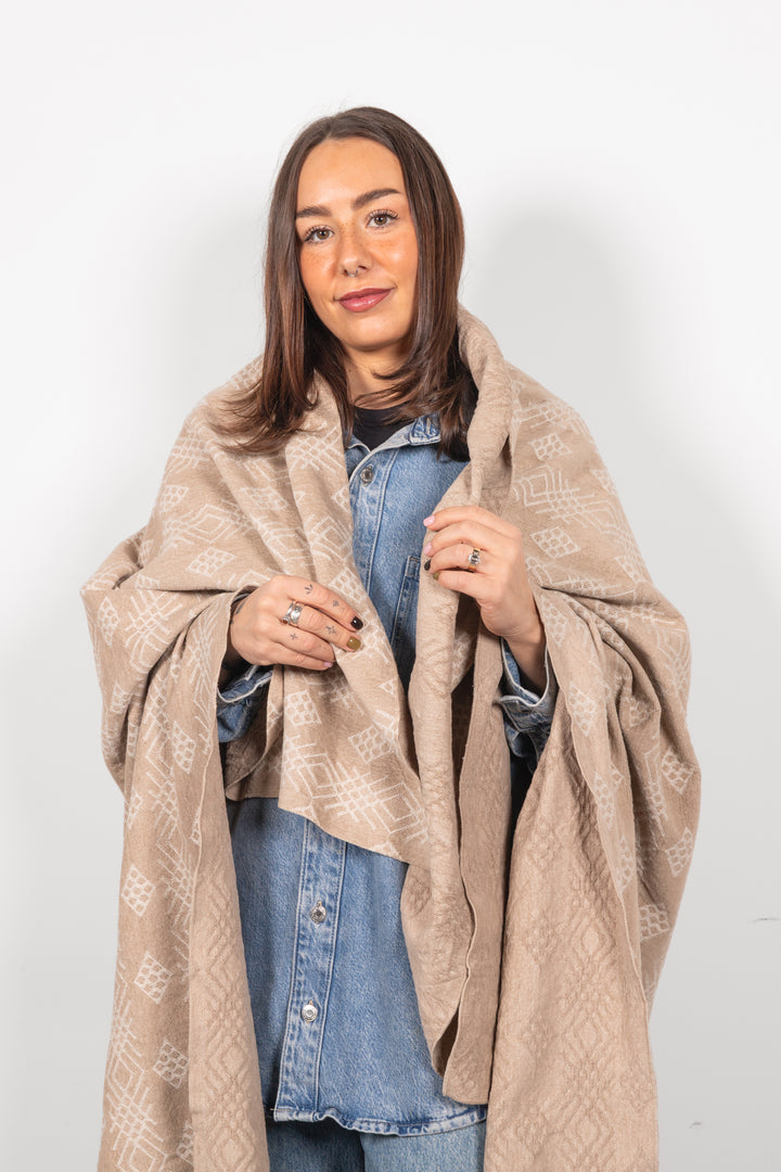 THE LENA | Chenielle Throw