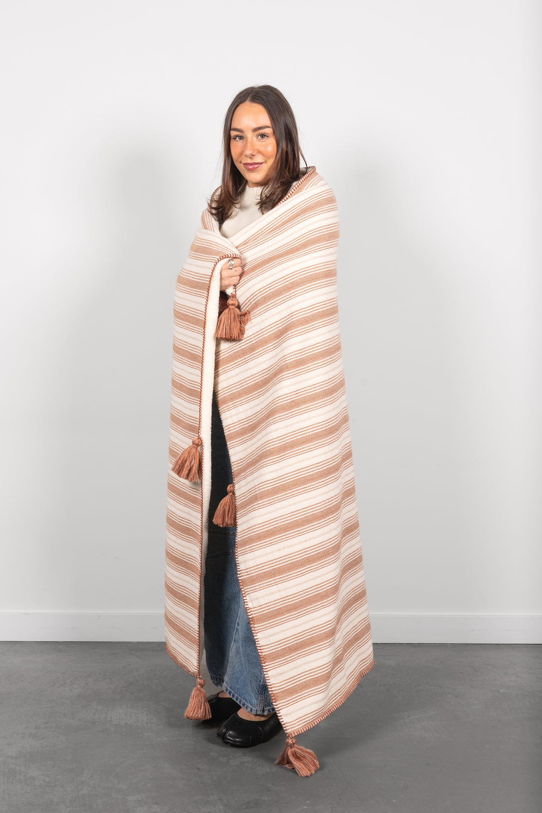 THE RIGGS | Fleece Lined Throw