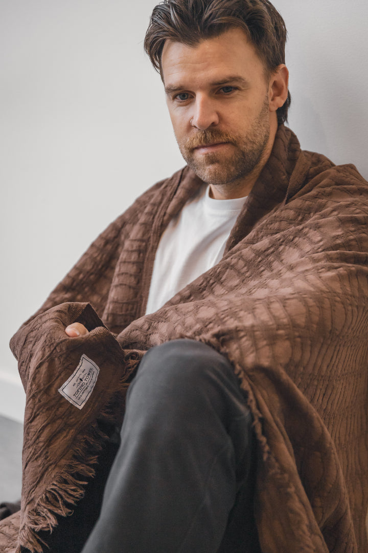THE ARNELL | Ikat Weave Lightweight Throw