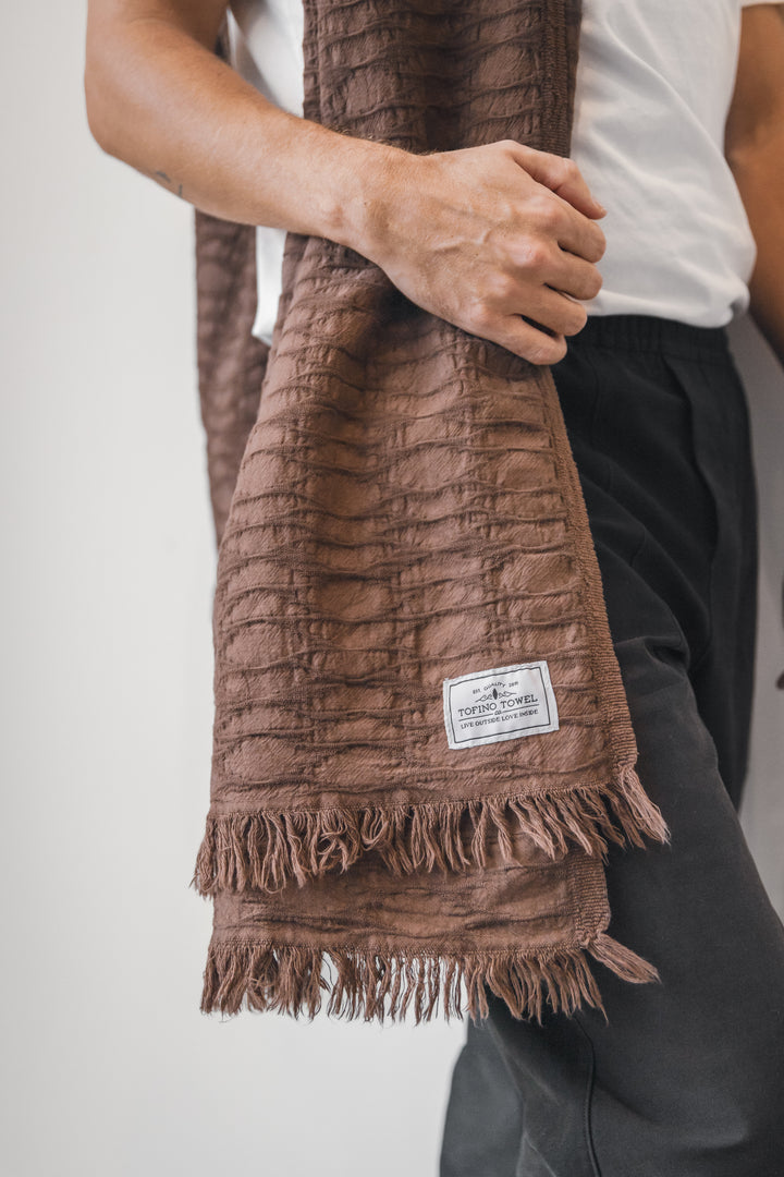 THE ARNELL | Ikat Weave Lightweight Throw