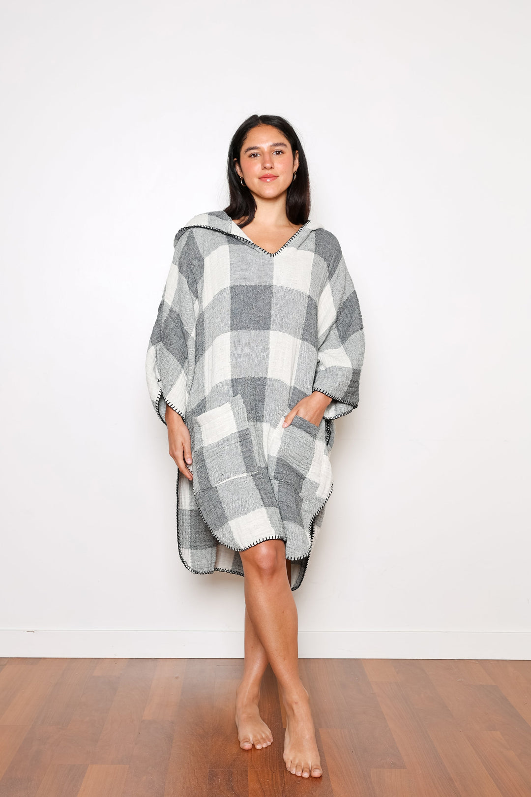 THE LIMITED EDITION PLAID COCOON | Women's Muslin Surf Poncho